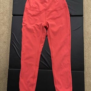 Womens Wunder Under size 8 Lululemon leggings